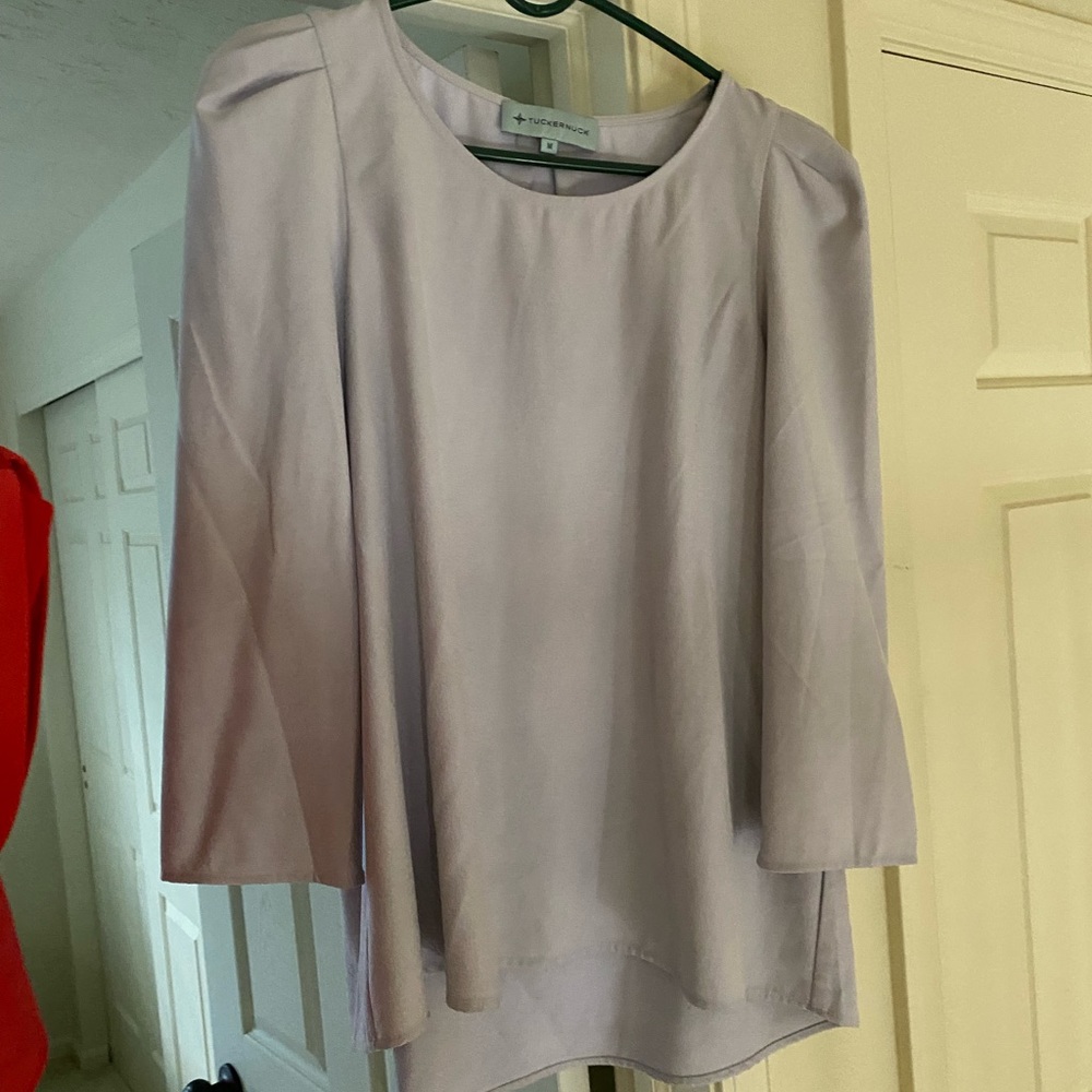 Tuckernuck lavender puff sleeve shirt